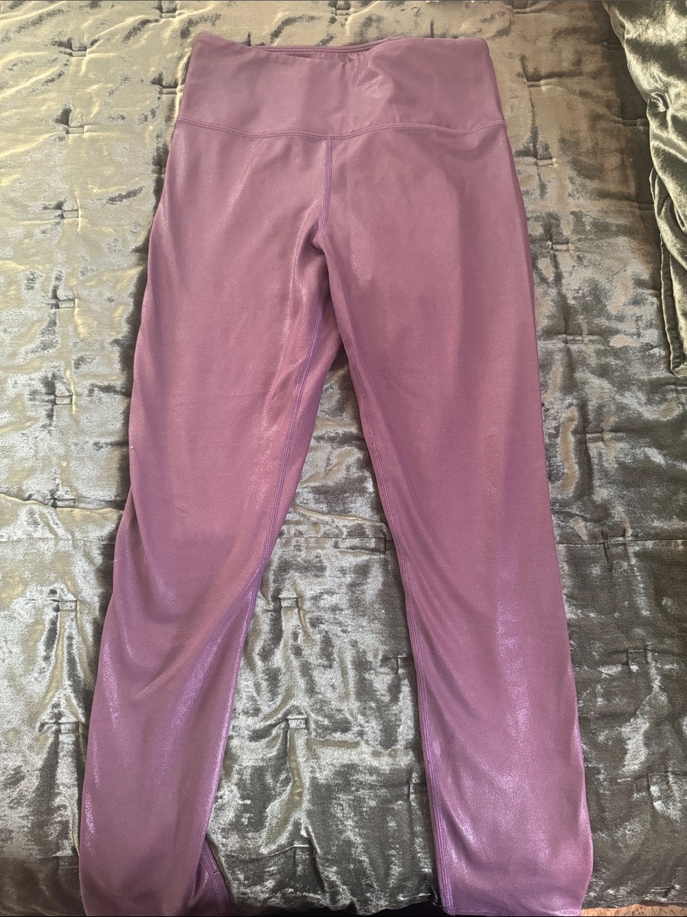 ZYIA Women’s Lavender Stretch High-Waist Shimmer Leggings